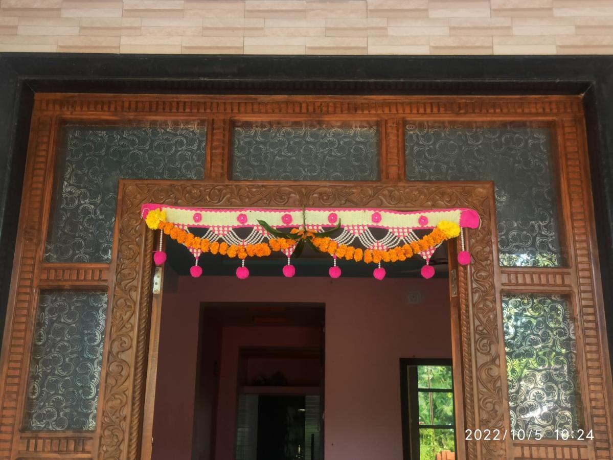 Priyansh Home Stay Harihareshwar Экстерьер фото